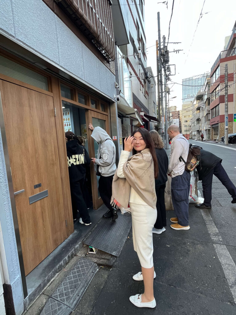 한시간 기다려서 들어가는중